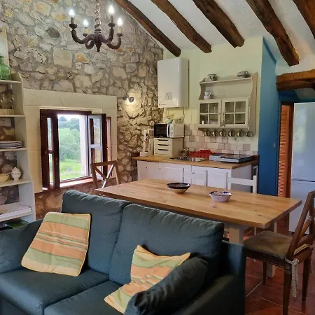 Apartment R2R - Atico Con Encanto Colindres - C08A01