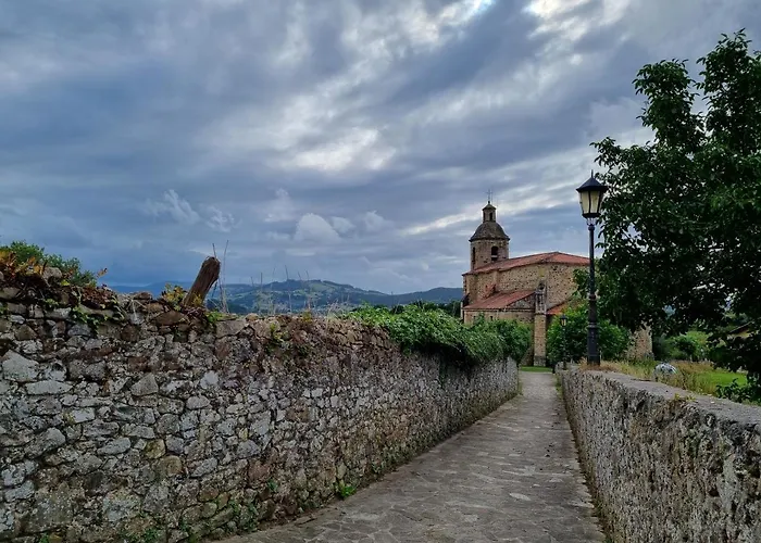 Apartamento C08a01 ático Con Encanto Colindres